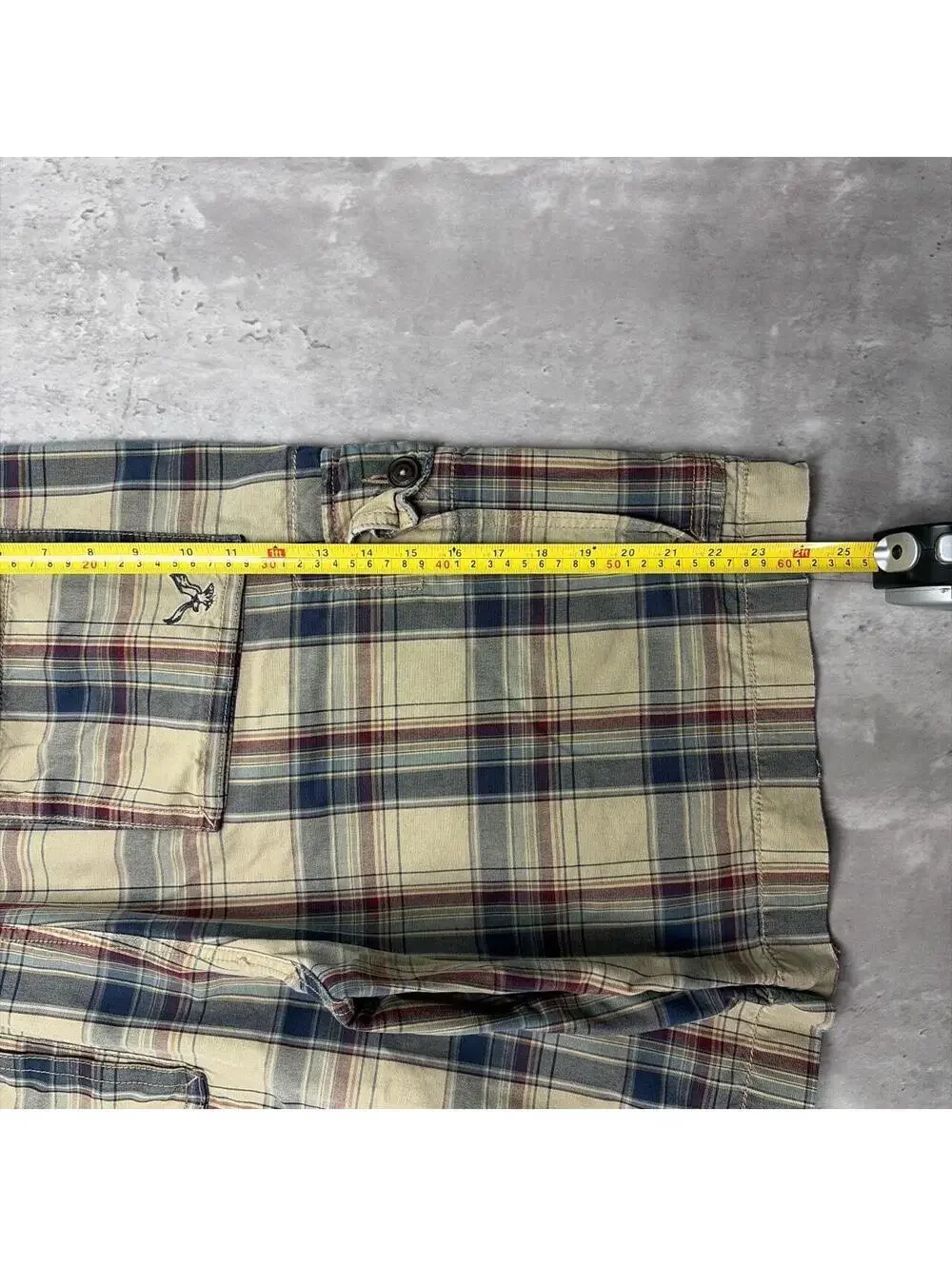 Y2K Beige American Eagle Grunge Gothic Plaid Baggy Cargo Skater Shorts
